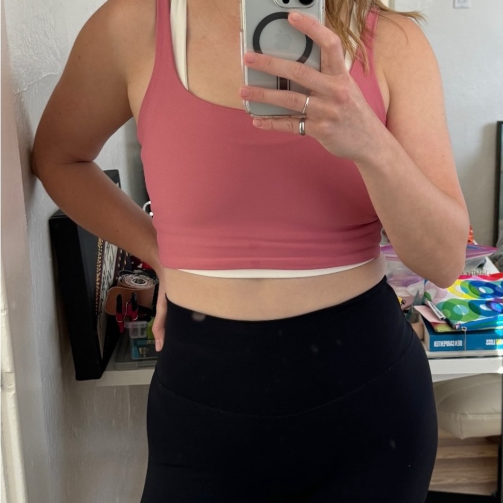 Skatie Paige Crop - Gossip (Pink) - Size small